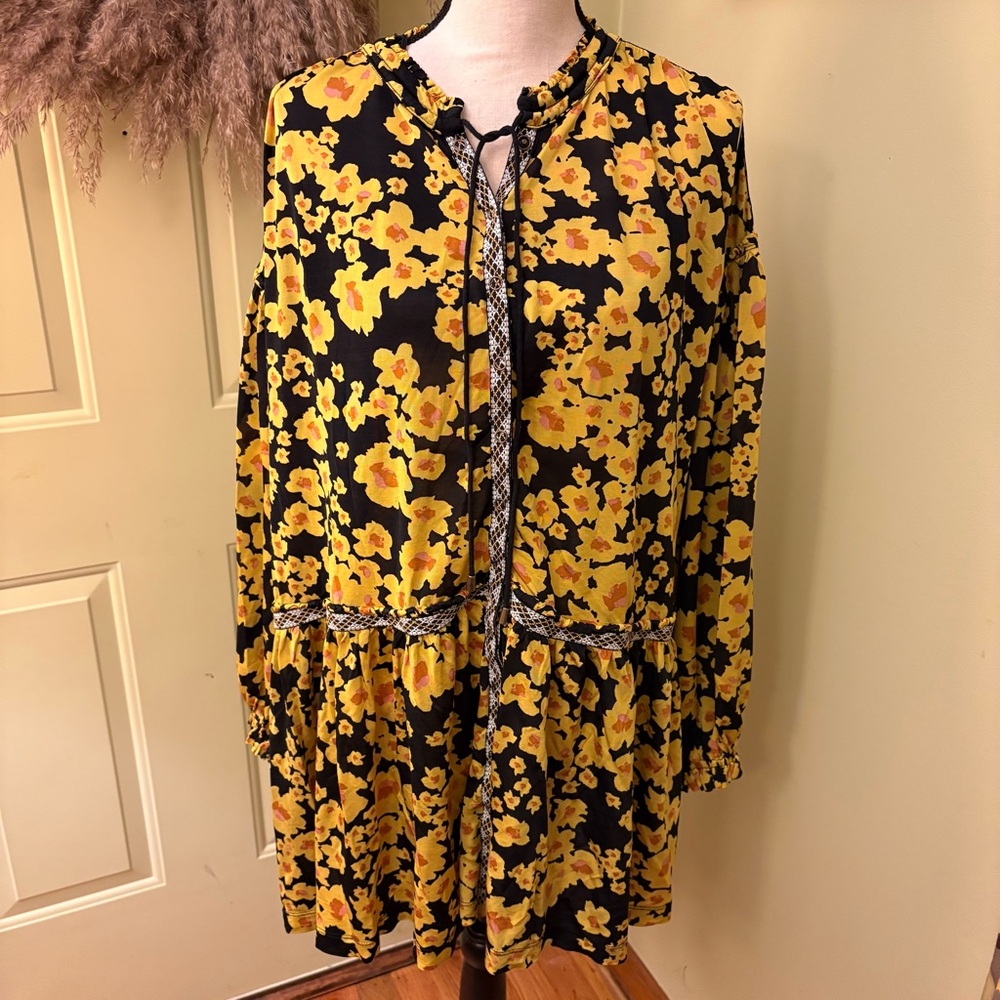 FREE PEOPLE Love Letter Tunic size M